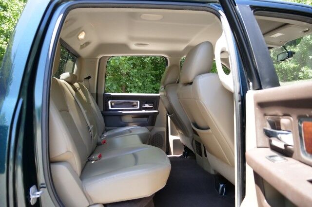 2011 Ram 1500 Laramie 4X4 / 5.7L V8 / Heated & Cooled Seats! High Point NC