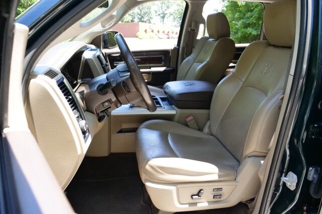 2011 Ram 1500 Laramie 4X4 / 5.7L V8 / Heated & Cooled Seats! High Point NC