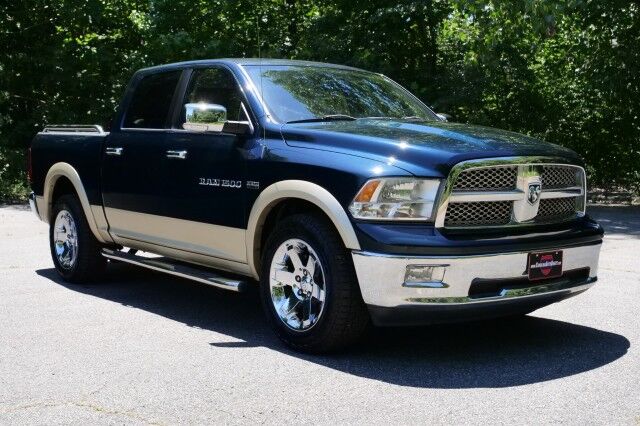 2011 Ram 1500 Laramie 4X4 / 5.7L V8 / Heated & Cooled Seats! High Point NC