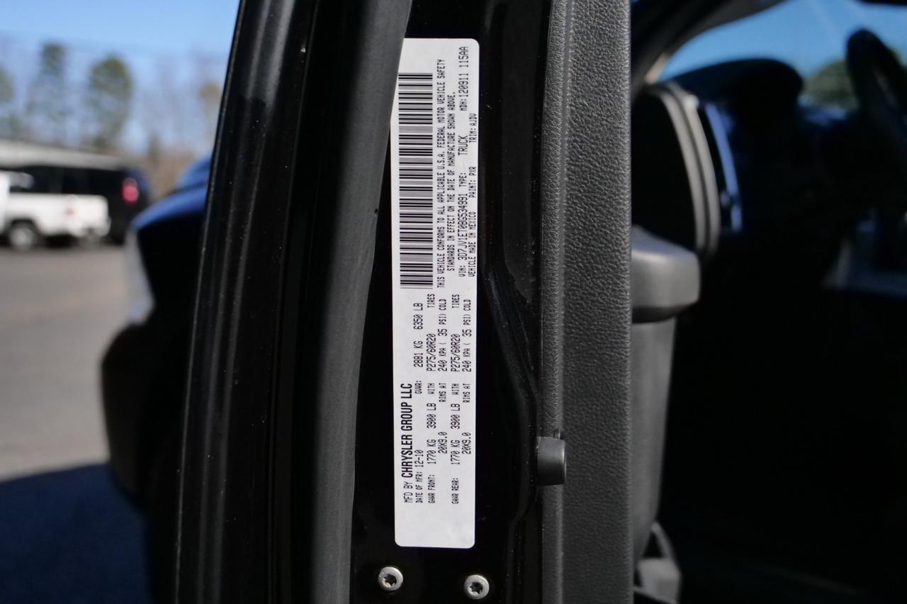 2011 Ram 1500 Sport 4X4 / 5.7L V8 / Performance Hood! Lincolnton NC