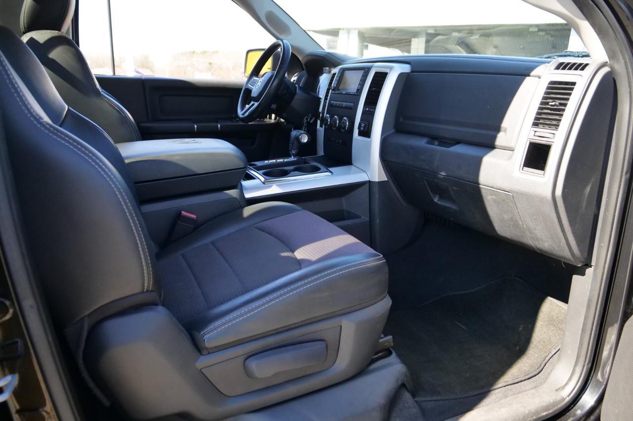 2011 Ram 1500 Sport 4X4 / 5.7L V8 / Performance Hood! Lincolnton NC