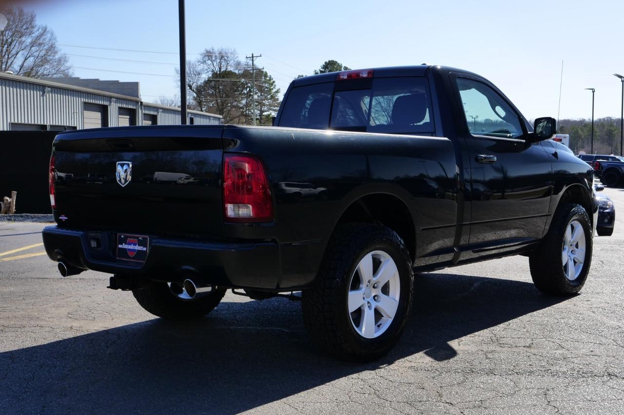 2011 Ram 1500 Sport 4X4 / 5.7L V8 / Performance Hood! Lincolnton NC
