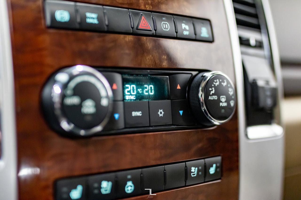 2011 Ram 2500 4x4 Crew Cab Laramie Diesel Leather Roof Nav Red Deer AB