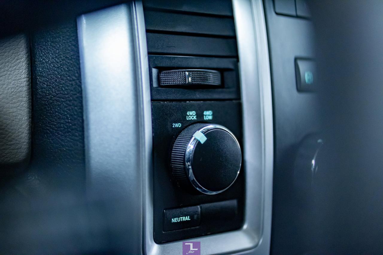 2011 Ram 2500 4x4 Mega Cab SLT Diesel Red Deer AB