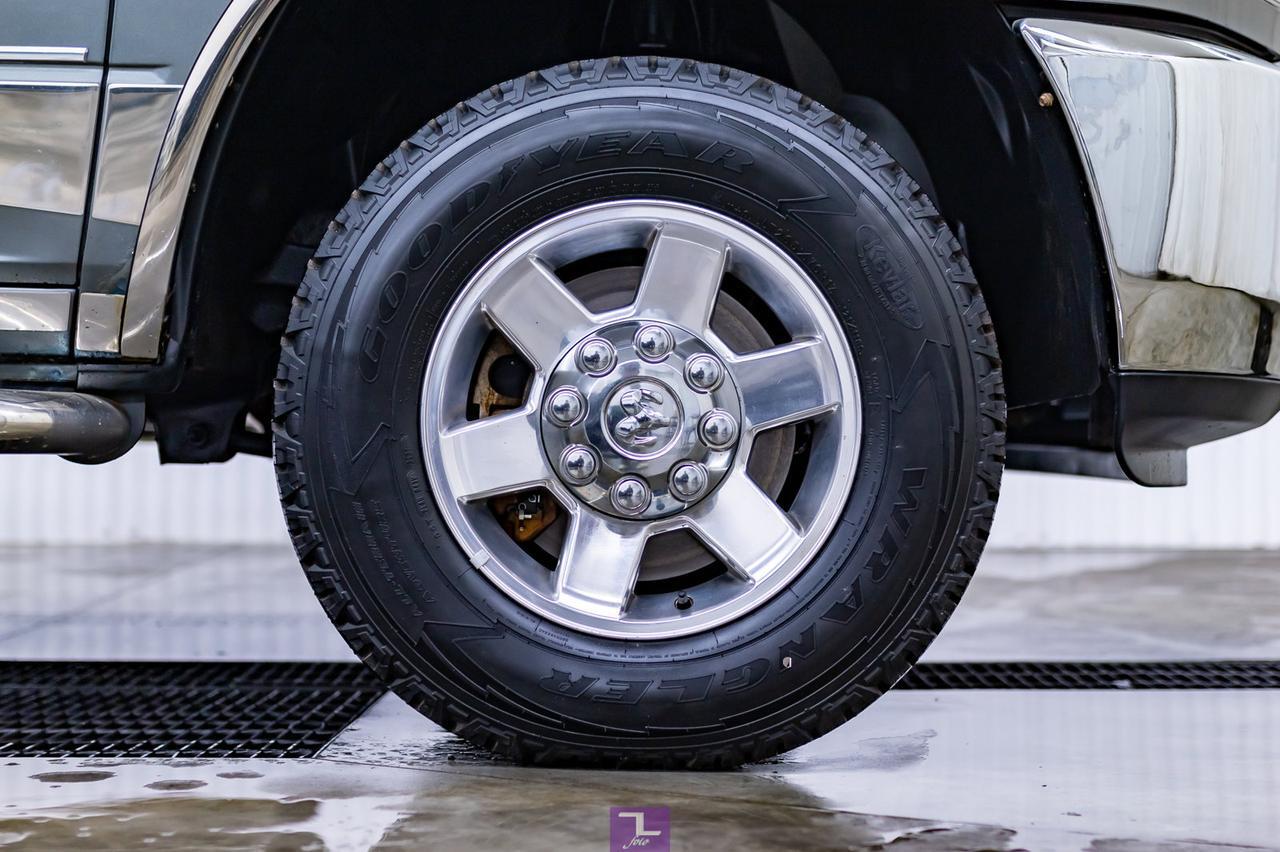 2011 Ram 2500 4x4 Mega Cab SLT Diesel Red Deer AB