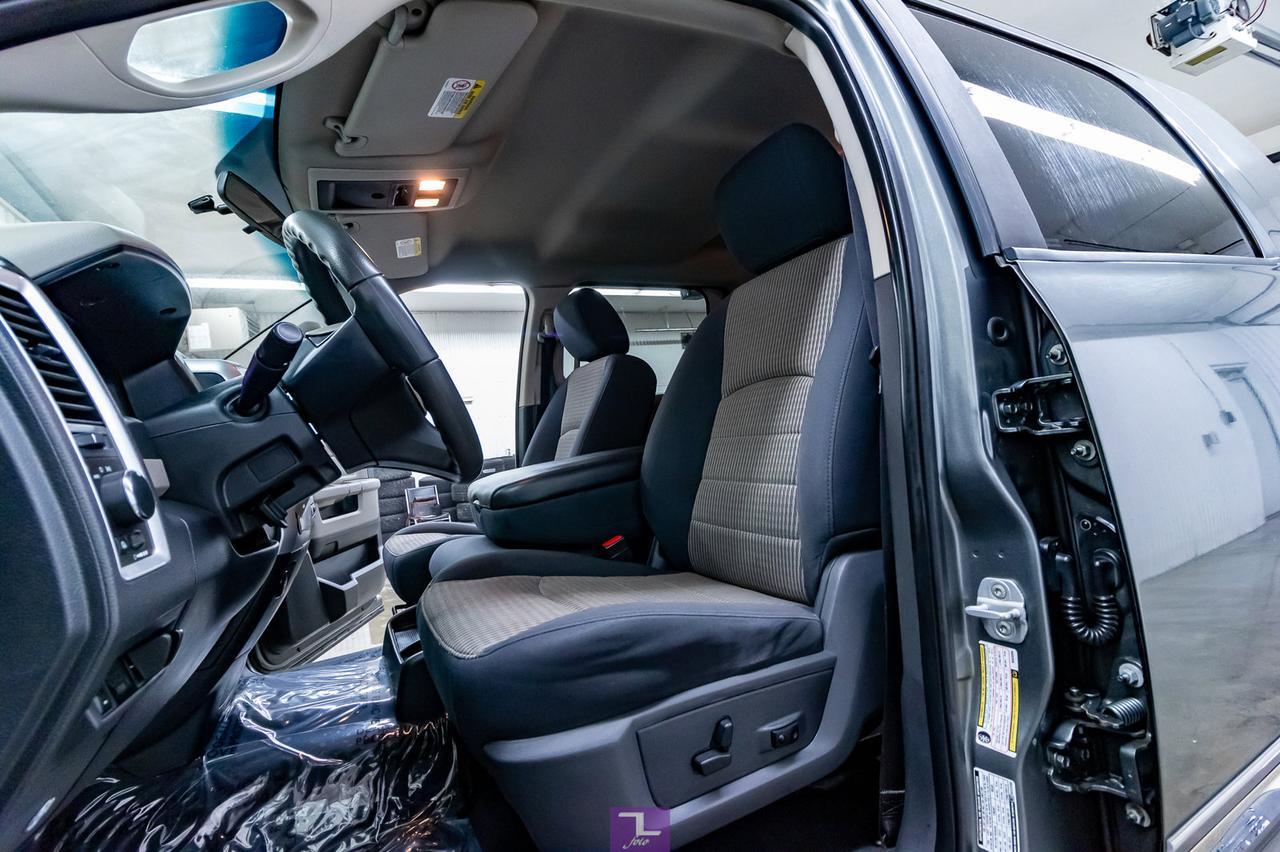 2011 Ram 2500 4x4 Mega Cab SLT Diesel Red Deer AB