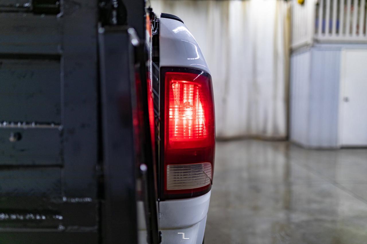 2011 Ram 2500 4x4 Reg Cab ST Longbox Power Lift Tailgate Red Deer AB