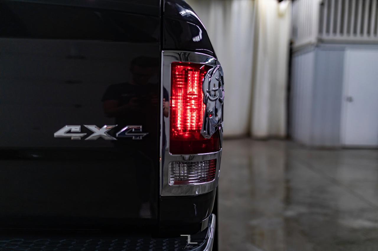 2011 Ram 3500 4x4 Crew Cab Laramie Diesel Leather Roof Nav Red Deer AB