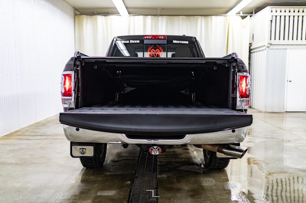 2011 Ram 3500 4x4 Crew Cab Laramie Diesel Leather Roof Nav Red Deer AB