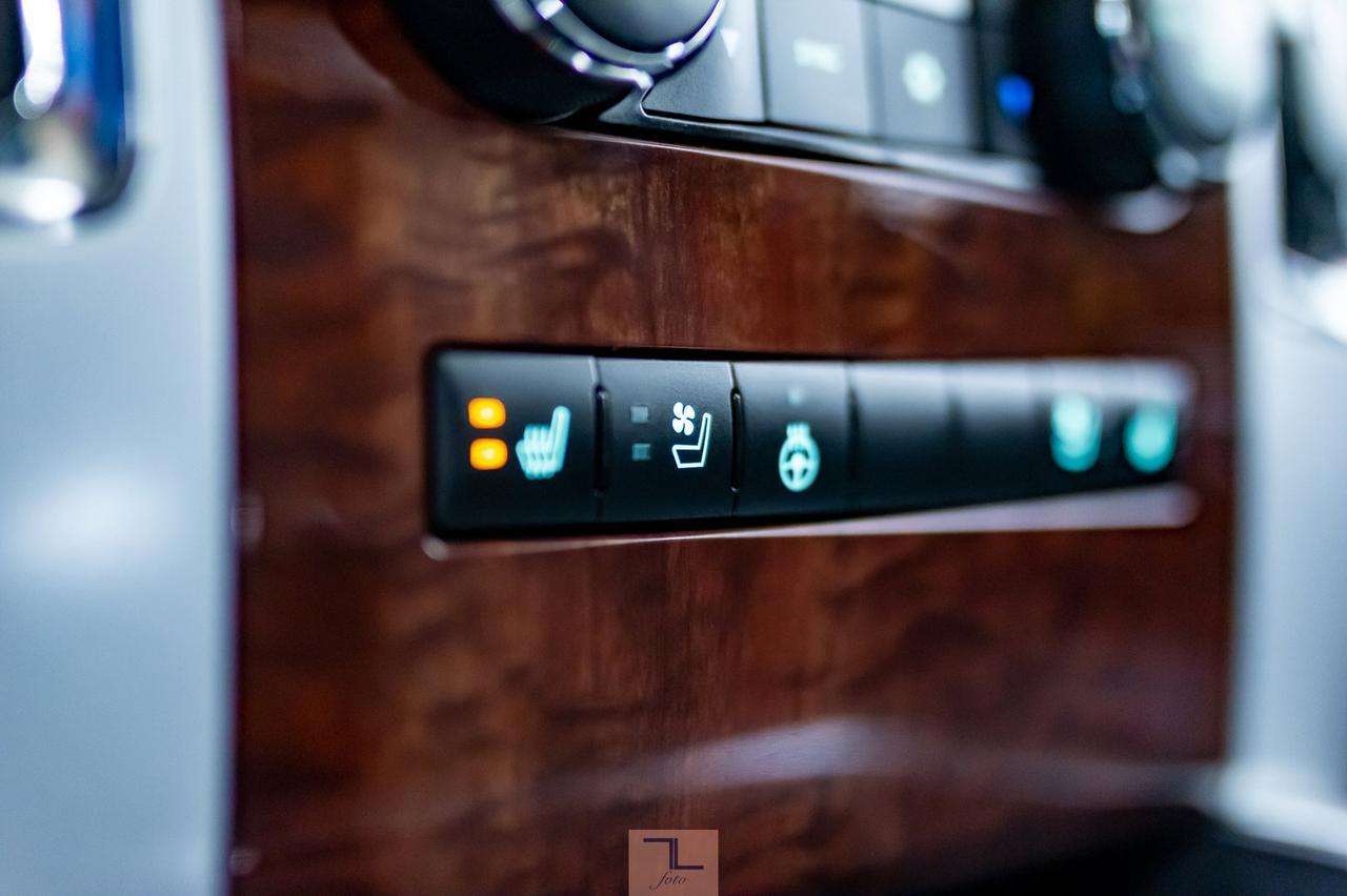 2011 Ram 3500 4x4 Mega Cab Laramie Diesel Leather Roof Nav Red Deer AB