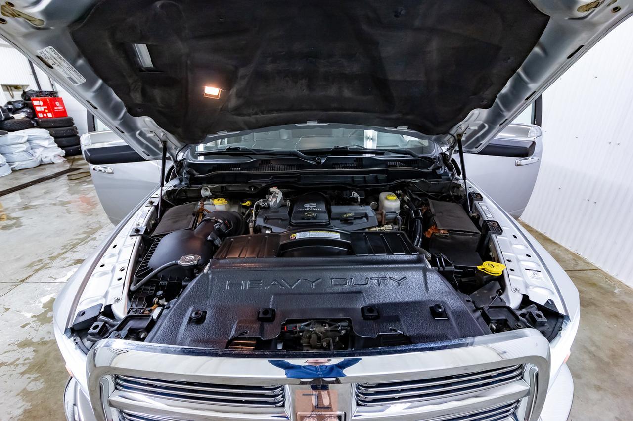 2011 Ram 3500 4x4 Mega Cab Laramie Diesel Leather Roof Nav Red Deer AB