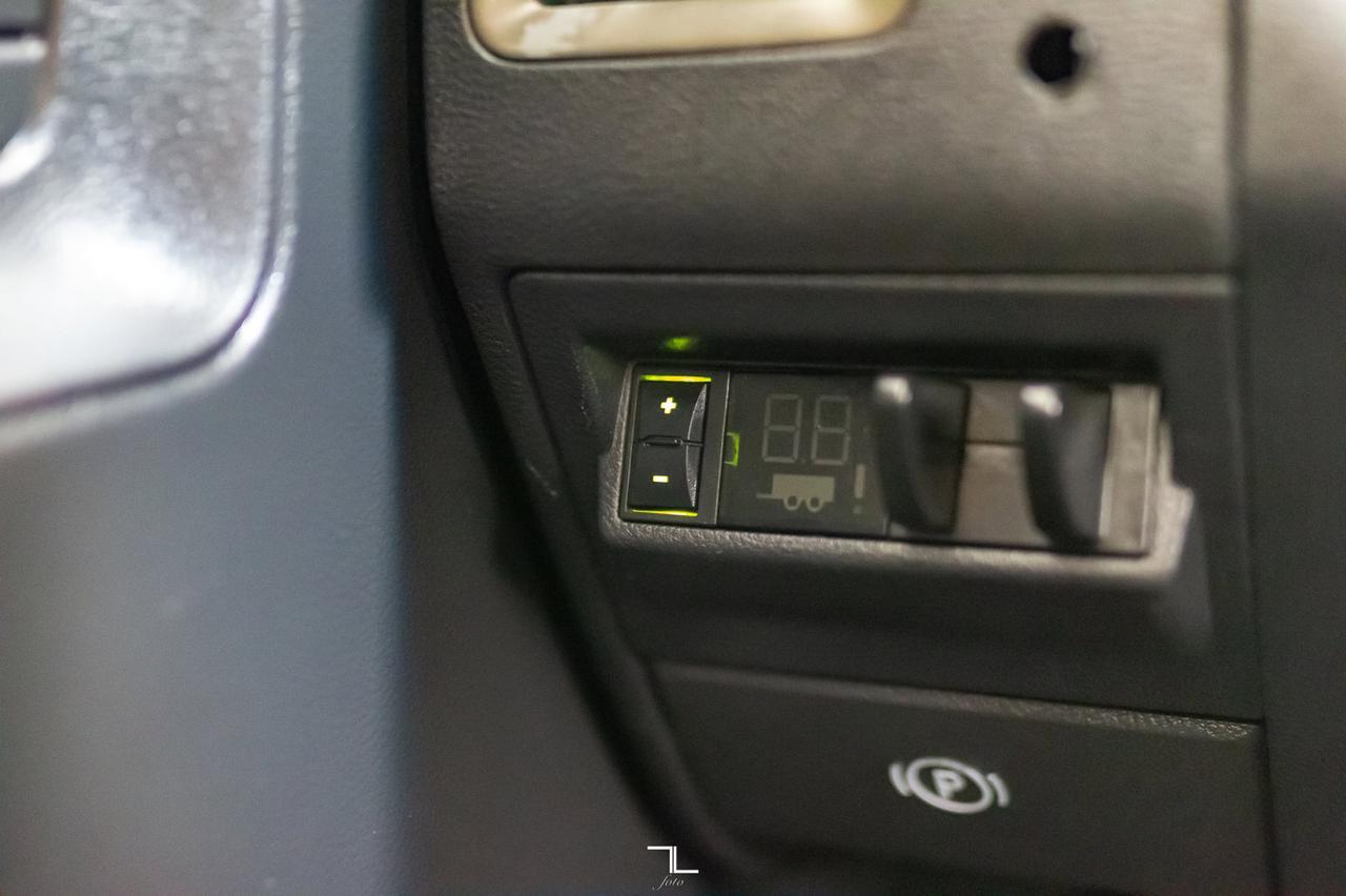 2011 Ram 3500 4x4 Reg Cab ST Diesel Dually Red Deer AB