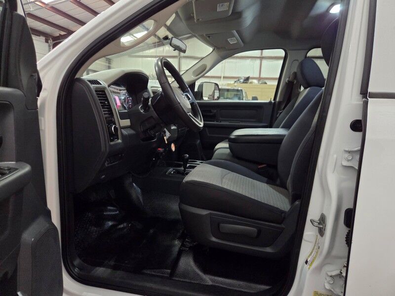 2011 Ram 3500 SLT Flatbed Dually 6.7L Diesel AISIN Tool Boxes Gooseneck FREE WARRANTY Arlington TX