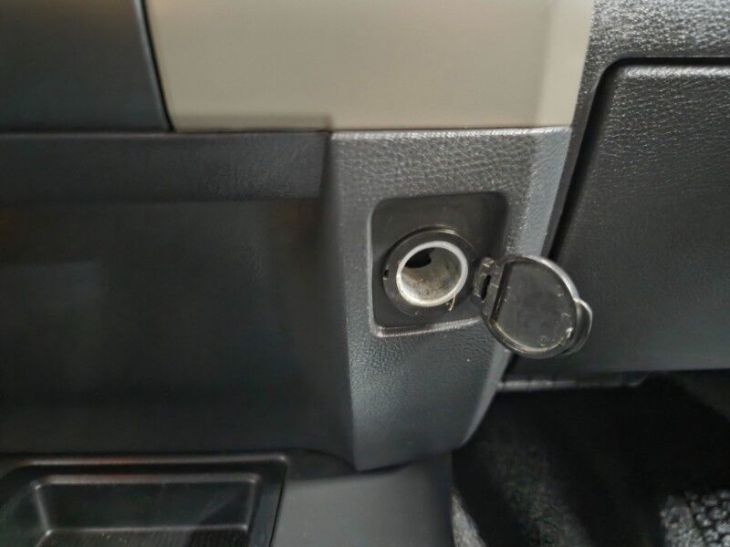 2011 Ram 3500 SLT Flatbed Dually 6.7L Diesel AISIN Tool Boxes Gooseneck FREE WARRANTY Arlington TX