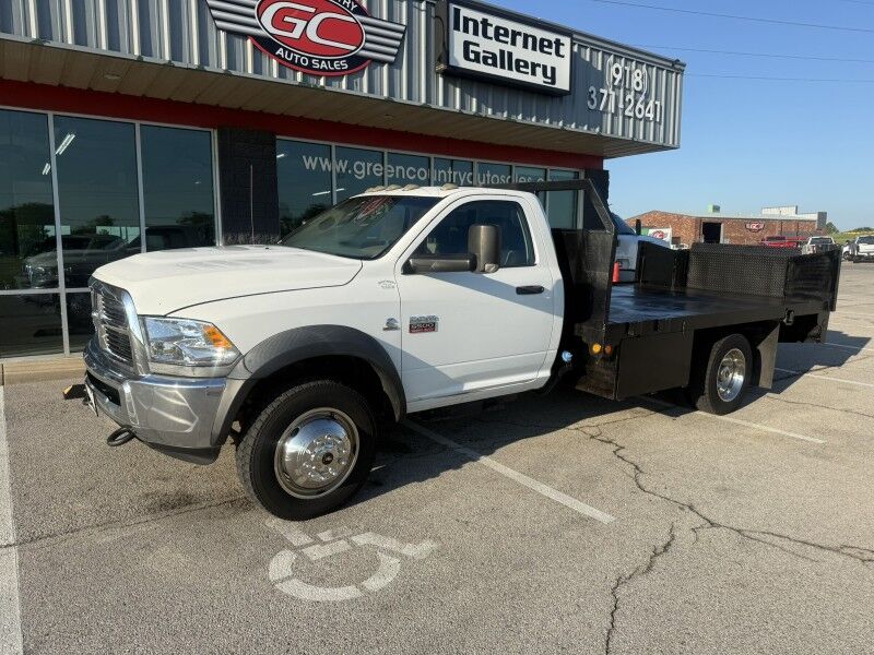 2011 Ram 5500 4x4 Diesel Flatbed w/ Lift Gate