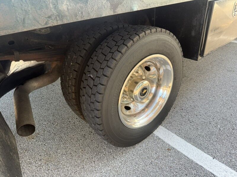 2011 Ram 5500 4x4 Diesel Flatbed w/ Lift Gate ST Collinsville OK