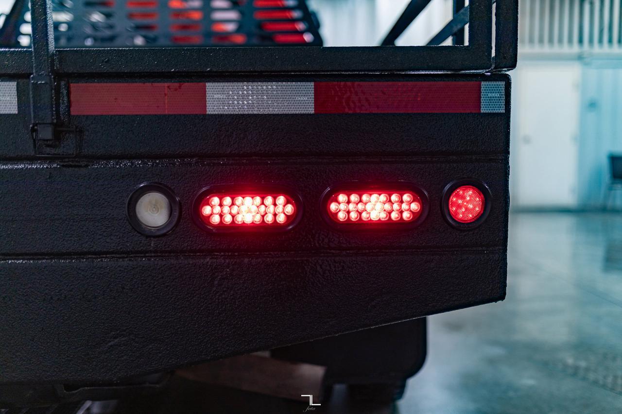 2011 Ram 5500 4x4 Reg Cab SLT Picker Deck Diesel Red Deer AB