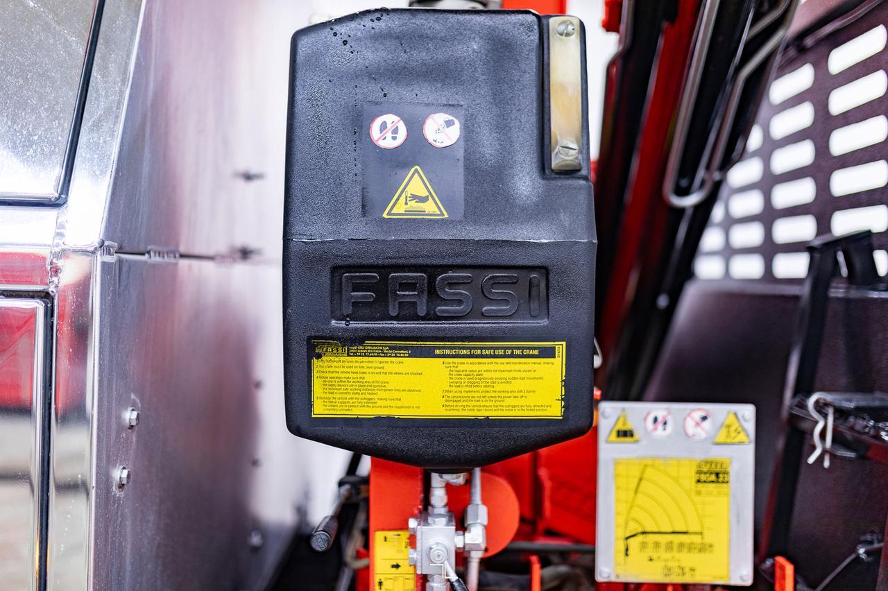 2011 Ram 5500 4x4 Reg Cab SLT Picker Deck Diesel Red Deer AB