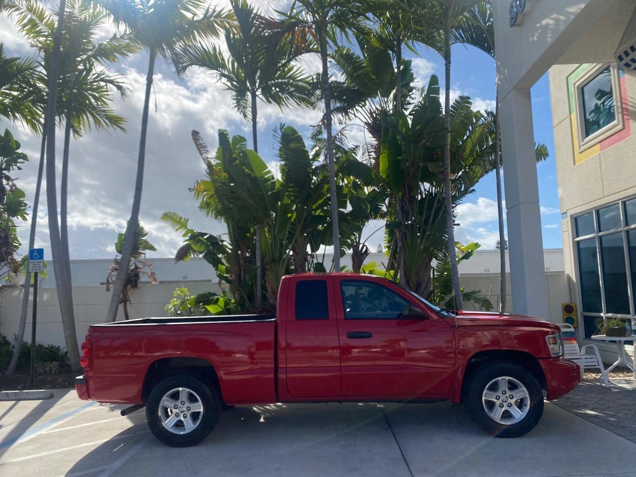 2011 Ram Dakota Bighorn/Lonestar LOW MILES 65,882 1 OWNER Pompano Beach FL