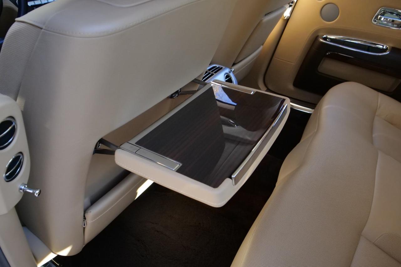 2011 Rolls-Royce Ghost / Massage Seats / V12 / Extended Leather / Picnic Tables! Lincolnton NC