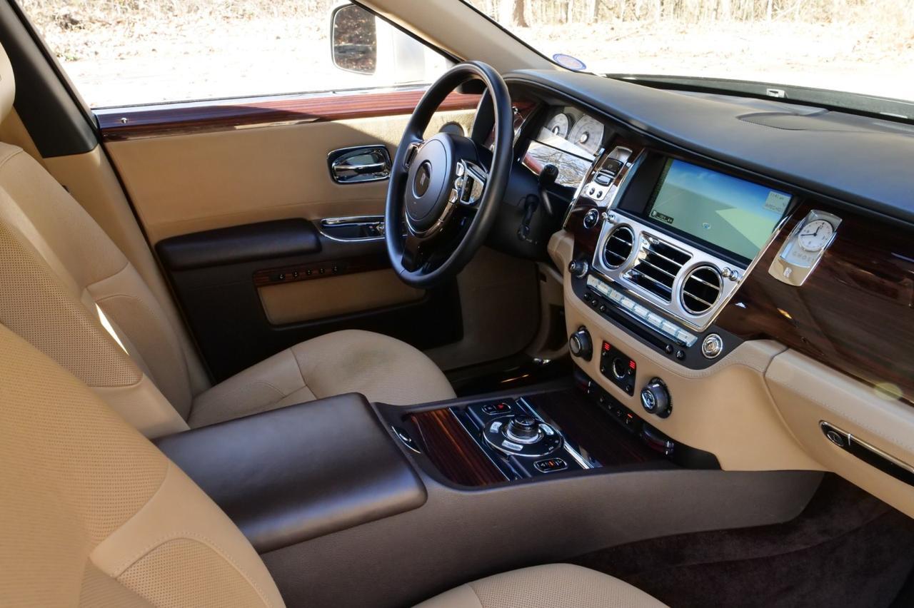 2011 Rolls-Royce Ghost / Massage Seats / V12 / Extended Leather / Picnic Tables! Lincolnton NC