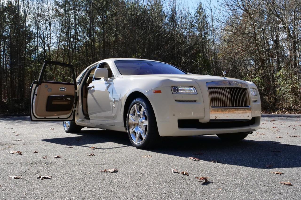 2011 Rolls-Royce Ghost / Massage Seats / V12 / Extended Leather / Picnic Tables! Lincolnton NC