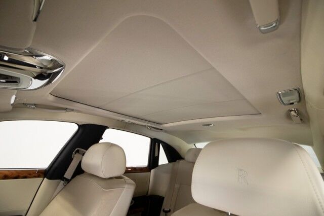2011 Rolls-Royce Ghost ($315 ,050 MSRP!!) *ONLY 2200 MILES SINCE NEW* *1-OWNER SINCE NEW* *BIG OPTION LIST* San Diego CA