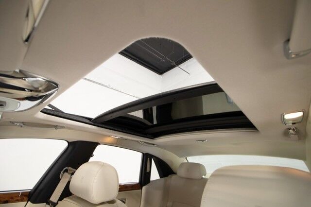 2011 Rolls-Royce Ghost ($315 ,050 MSRP!!) *ONLY 2200 MILES SINCE NEW* *1-OWNER SINCE NEW* *BIG OPTION LIST* San Diego CA