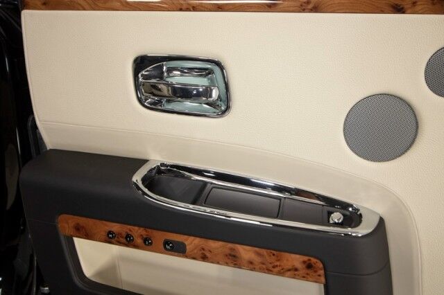 2011 Rolls-Royce Ghost ($315 ,050 MSRP!!) *ONLY 2200 MILES SINCE NEW* *1-OWNER SINCE NEW* *BIG OPTION LIST* San Diego CA