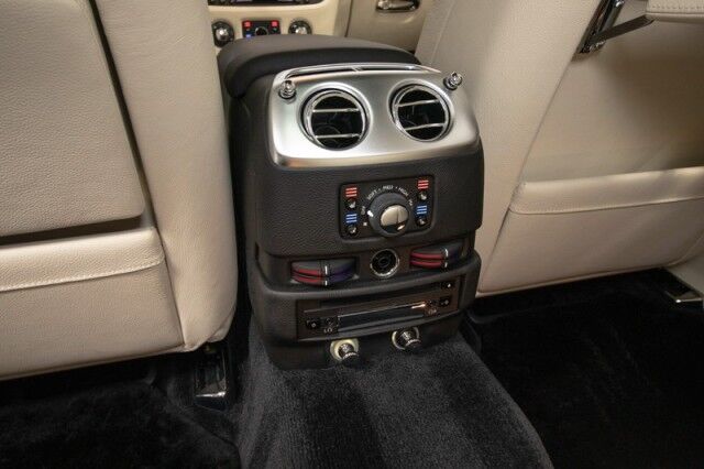 2011 Rolls-Royce Ghost ($315 ,050 MSRP!!) *ONLY 2200 MILES SINCE NEW* *1-OWNER SINCE NEW* *BIG OPTION LIST* San Diego CA