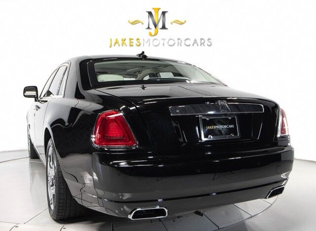 2011 Rolls-Royce Ghost ($315 ,050 MSRP!!) *ONLY 2200 MILES SINCE NEW* *1-OWNER SINCE NEW* *BIG OPTION LIST* San Diego CA