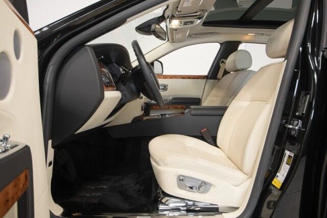 2011 Rolls-Royce Ghost ($315 ,050 MSRP!!) *ONLY 2200 MILES SINCE NEW* *1-OWNER SINCE NEW* *BIG OPTION LIST* San Diego CA