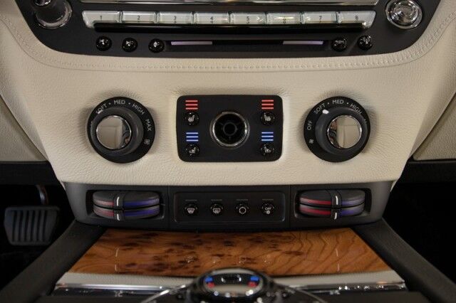 2011 Rolls-Royce Ghost ($315 ,050 MSRP!!) *ONLY 2200 MILES SINCE NEW* *1-OWNER SINCE NEW* *BIG OPTION LIST* San Diego CA