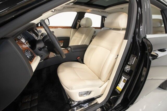 2011 Rolls-Royce Ghost ($315 ,050 MSRP!!) *ONLY 2200 MILES SINCE NEW* *1-OWNER SINCE NEW* *BIG OPTION LIST* San Diego CA