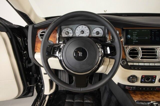 2011 Rolls-Royce Ghost ($315 ,050 MSRP!!) *ONLY 2200 MILES SINCE NEW* *1-OWNER SINCE NEW* *BIG OPTION LIST* San Diego CA