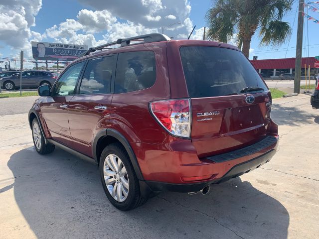 2011 Subaru Forester 2.5X Limited Sarasota FL