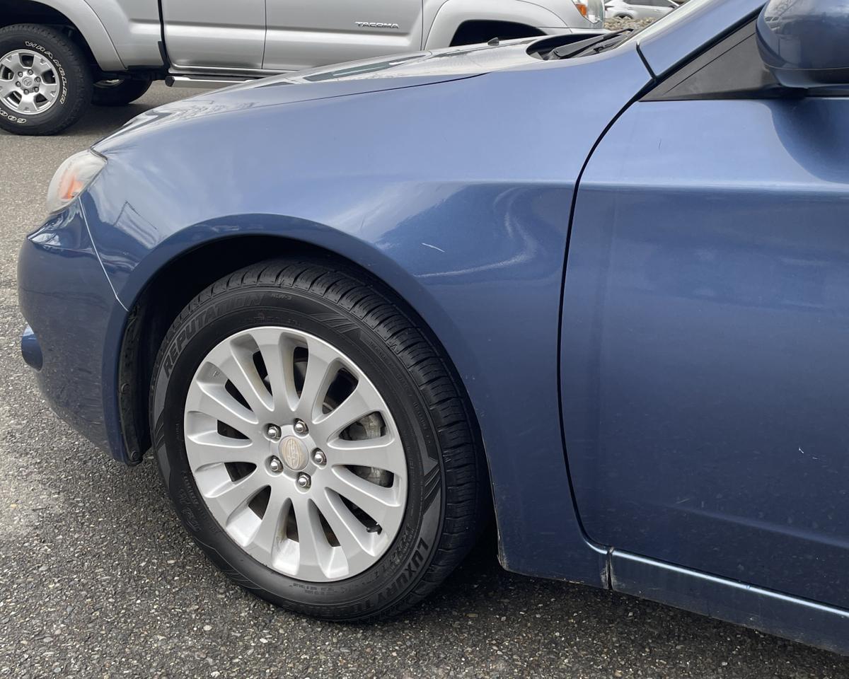 2011 Subaru Impreza 2.5i Premium Sport Wagon 4D