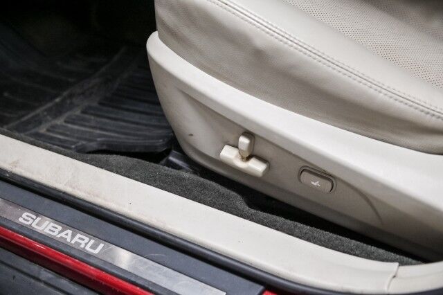 2011 Subaru Outback 2.5i Limited AWD 3dr Wagon Chicago IL