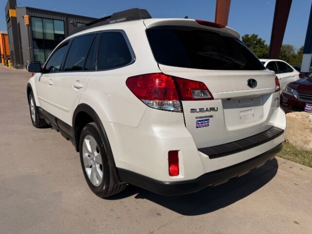 2011 Subaru Outback 2.5i Limited
