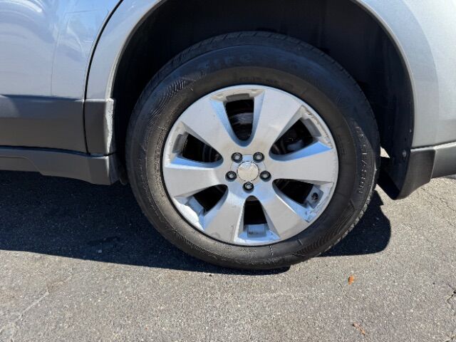 2011 Subaru Outback 2.5i Limited East Islip NY