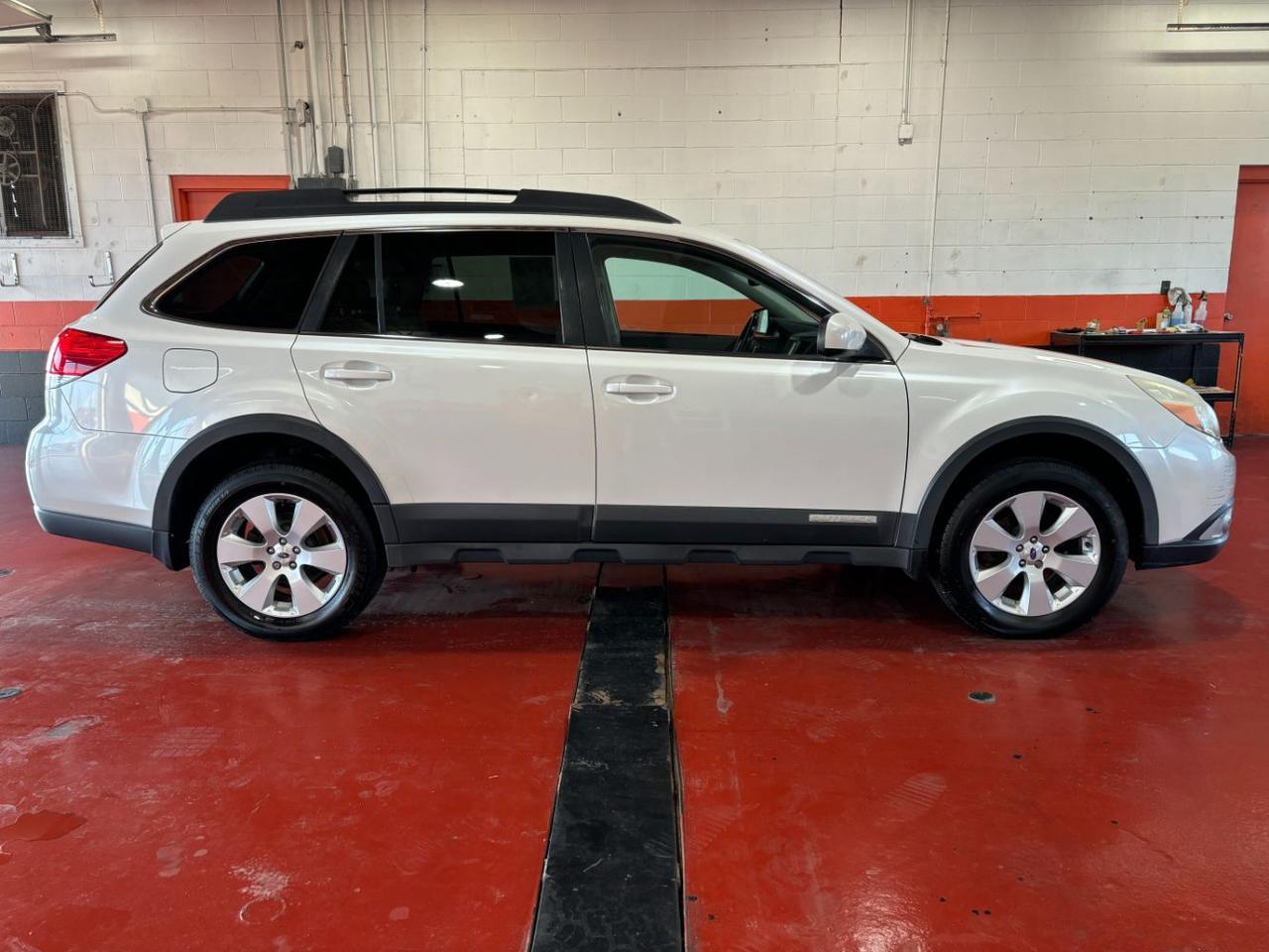 2011 Subaru Outback 2.5i Limited Franklin OH