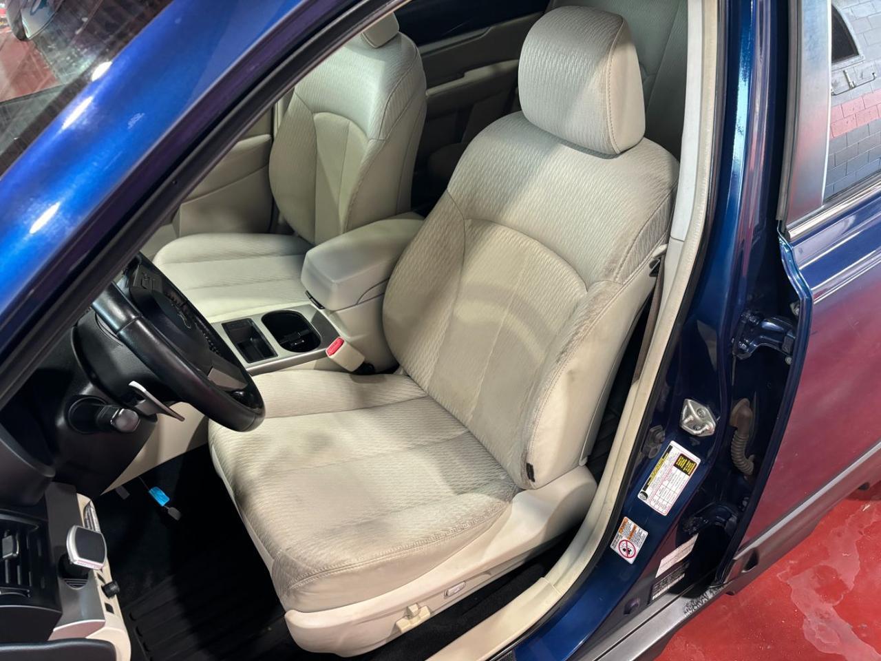 2011 Subaru Outback 2.5i Premium Franklin OH