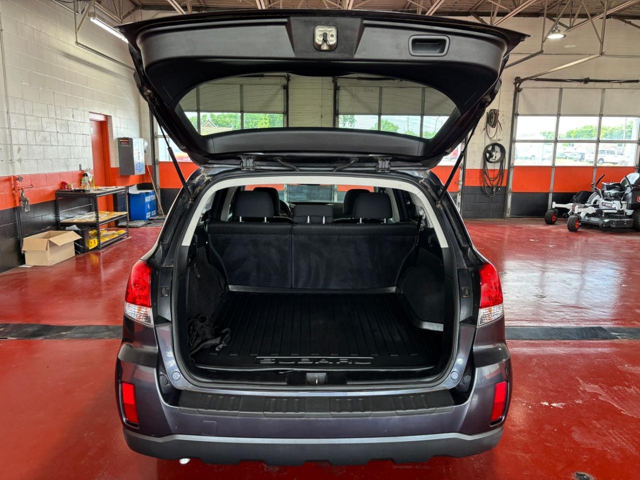 2011 Subaru Outback 2.5i Premium Franklin OH