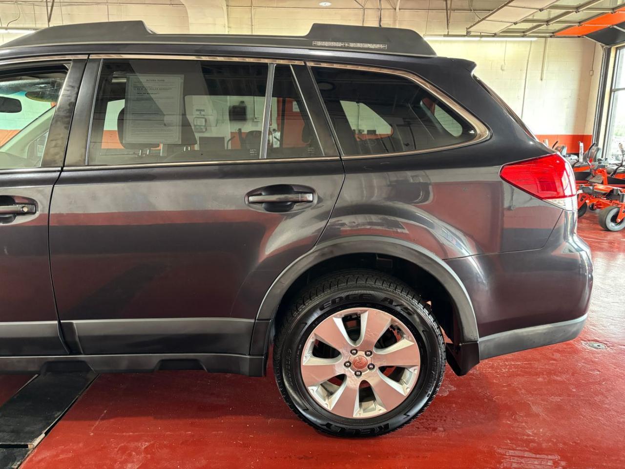 2011 Subaru Outback 2.5i Premium Franklin OH