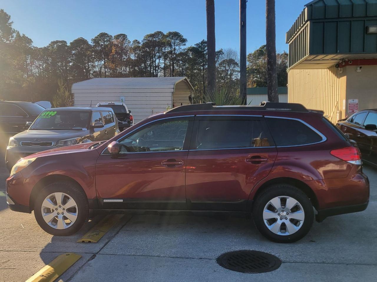 2011 Subaru Outback 2.5i Premium