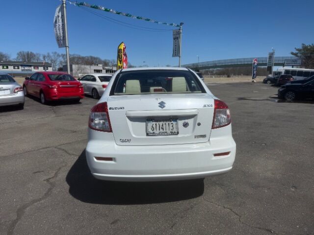 2011 Suzuki SX4 LE | LE Anniversary Edition East Islip NY