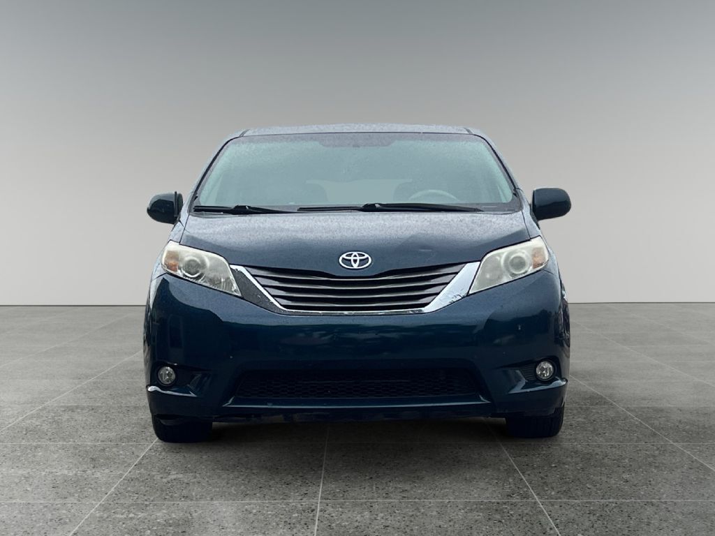 2011 TOYOTA SIENNA XLE Toledo OH