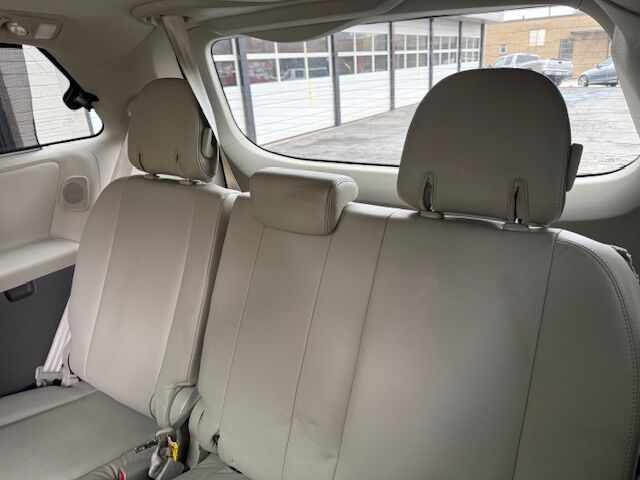 2011 TOYOTA Sienna XLE Greensboro NC