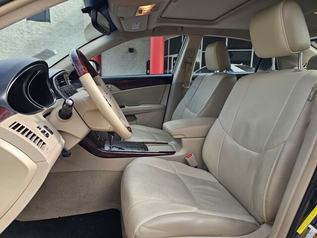 2011 Toyota Avalon Morrow GA