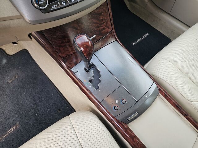 2011 Toyota Avalon Morrow GA